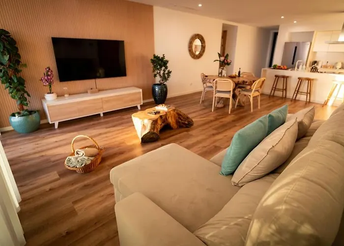 Varandas Do Atlântico * Câmara de Lobos